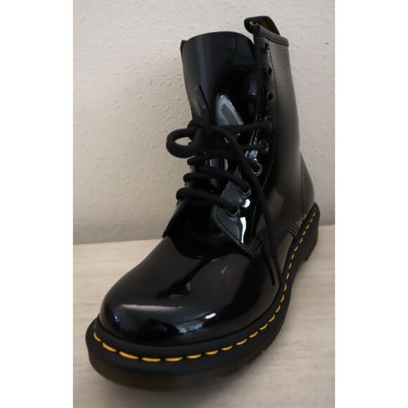 Dr Martens 11821 Women Sz 8 Black Patent Leather 1460 Lace-Up Combat Boots - Picture 7 of 15